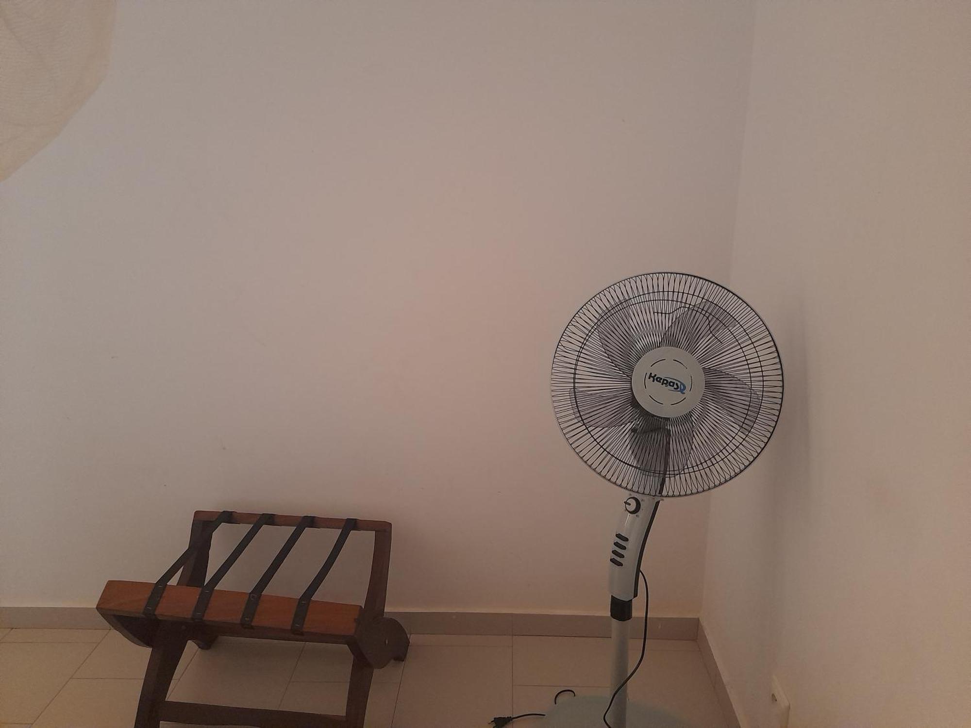 Appartement Familial Spacieux Avec Climatisation Ziguinchor Camera foto